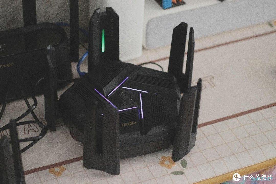 锐捷天蝎BE72Pro：9网口Wi-Fi7路由器，电竞首选！