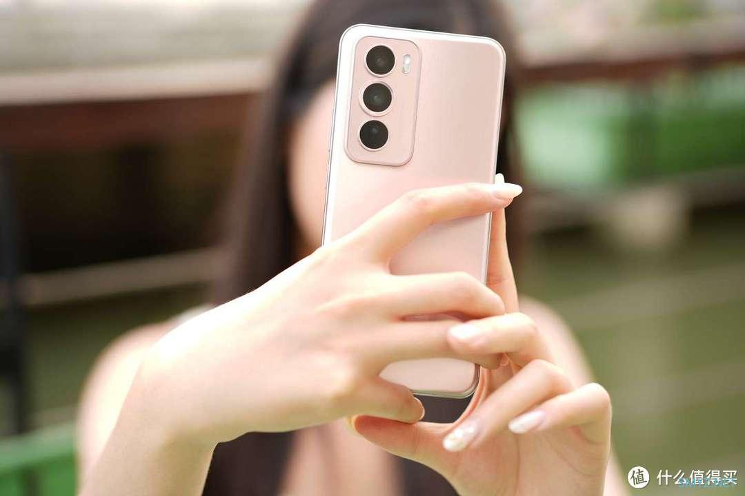 【真机实测】中端战神Reno12 Pro,竟然支持Live Photo了? 【真机实测】中端战神Reno12 Pro,竟然支持Live Photo了?