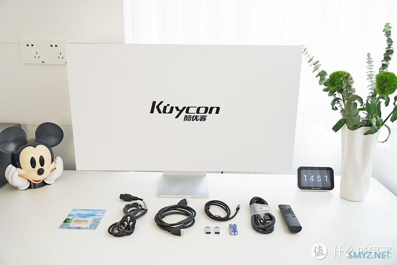 酷优客P32U32寸4K显示器使用评测：性价比与极简美学的完美结合