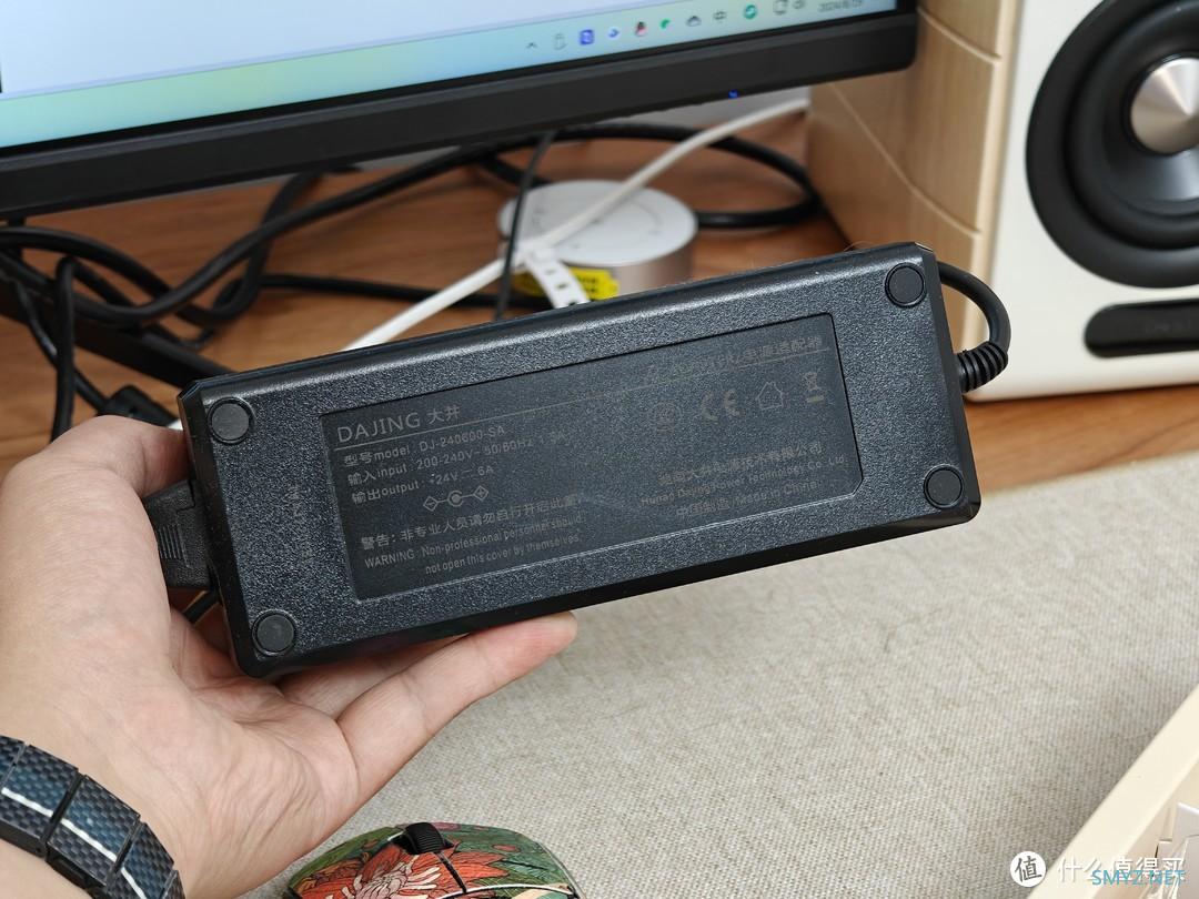 4K 144Hz！还是量子点高色域？！32寸显示器到手不到1800！4K显示器真应该普及了！