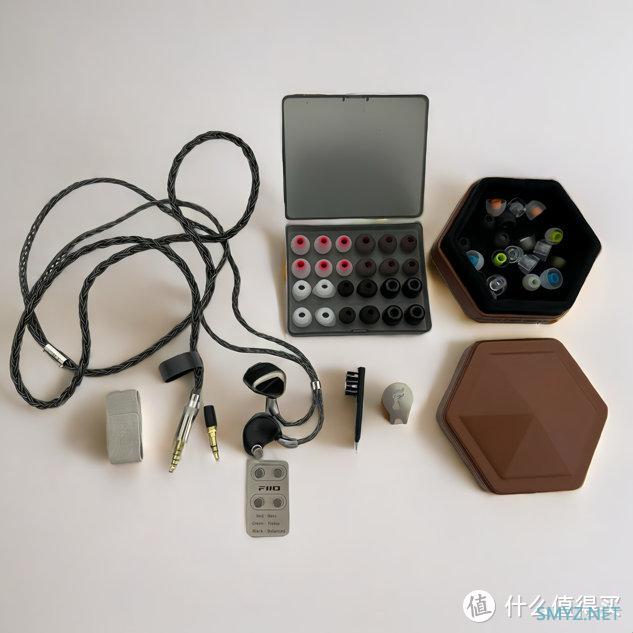 飞傲 FH19耳机——为音乐发烧友量身定制的音质之选