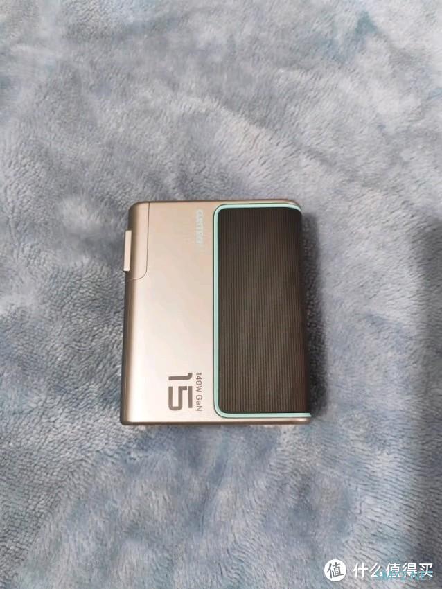 《CUKTECH酷态科15号充电器：充电多面手的卓越之选》