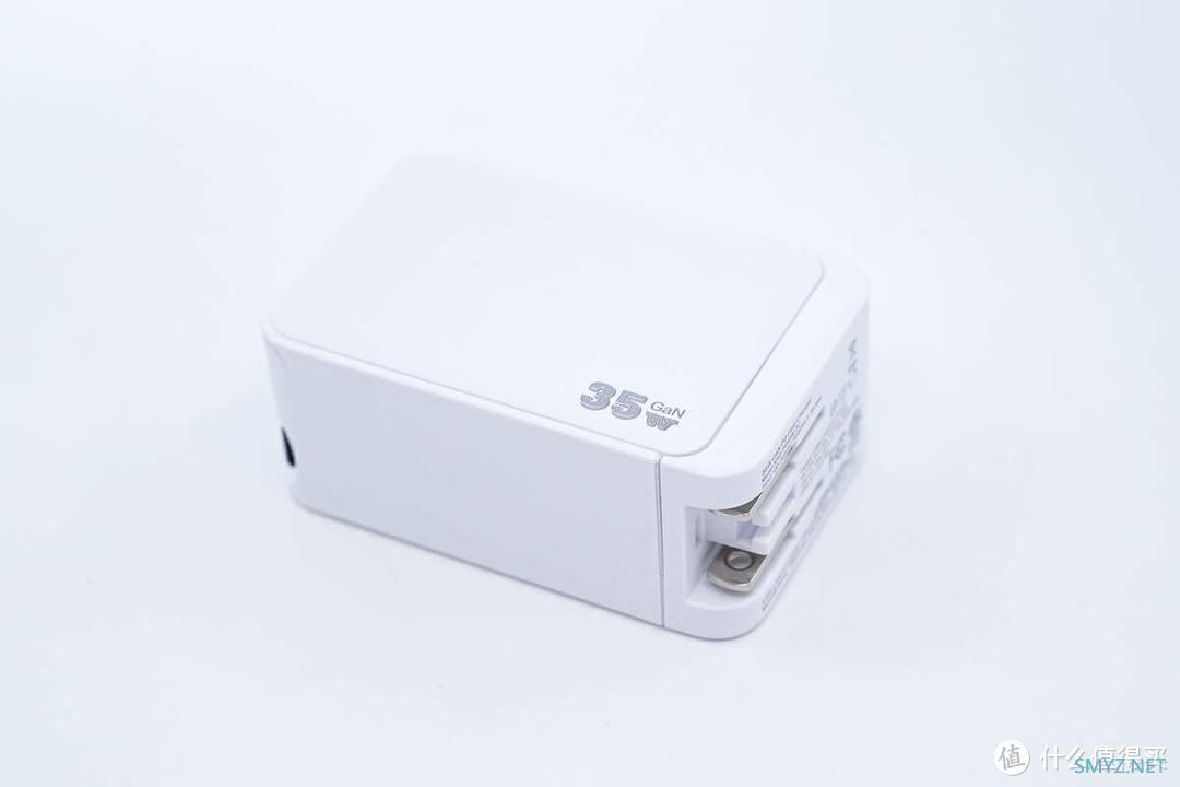 拆解报告： 希辉达35W带伸缩线氮化镓充电器XHD-PD35W-2C